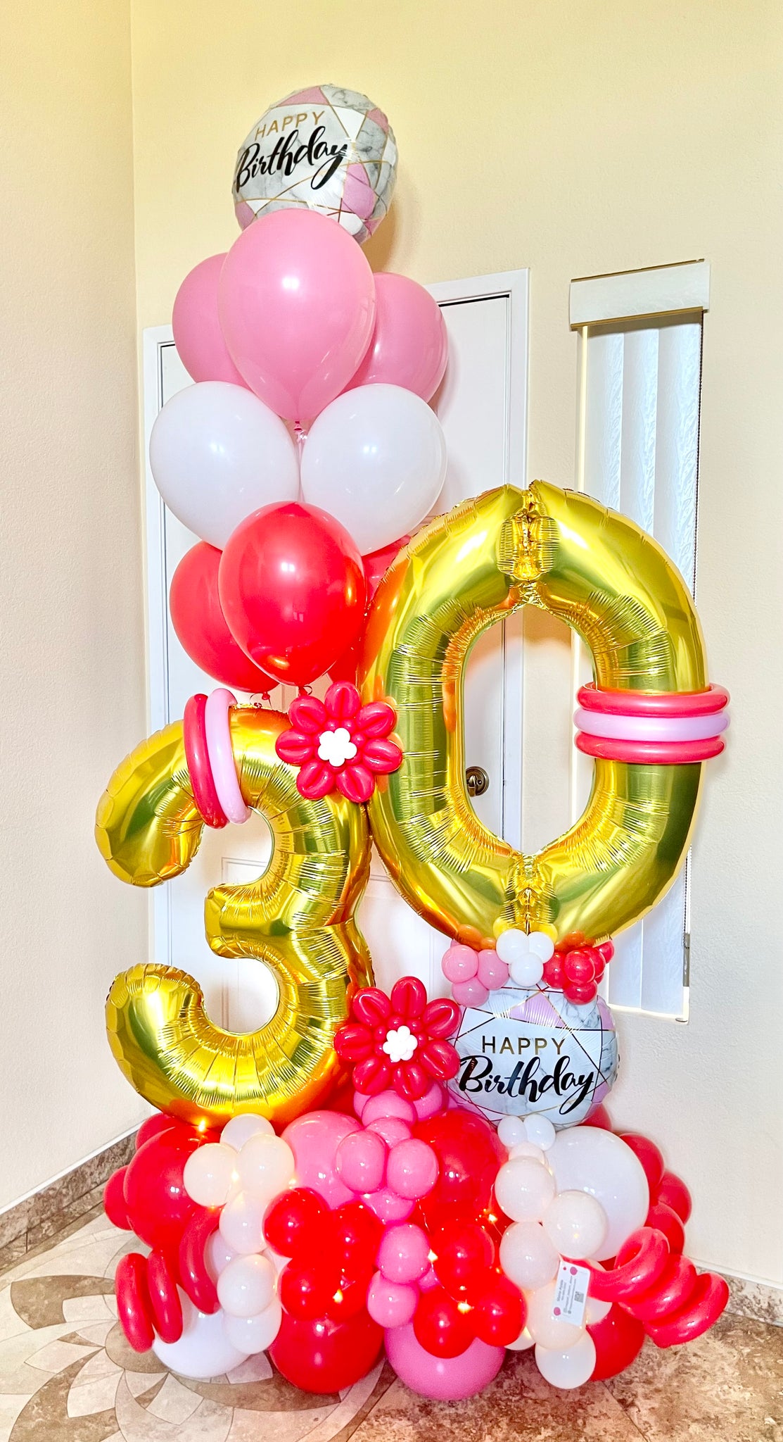 Deluxe Helium Themed Bouquet – Magical Balloon Decor